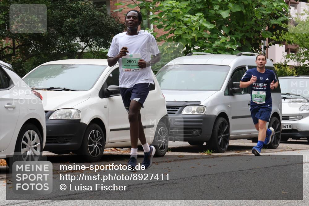 21.09.2025 - PSD Bank Halbmarathon Luisa Fischer http://msf.ph/oto/8927411 21.09.2025 11:34:25 Laufen 2501, 3925, 3418 meine-sportfotos.de