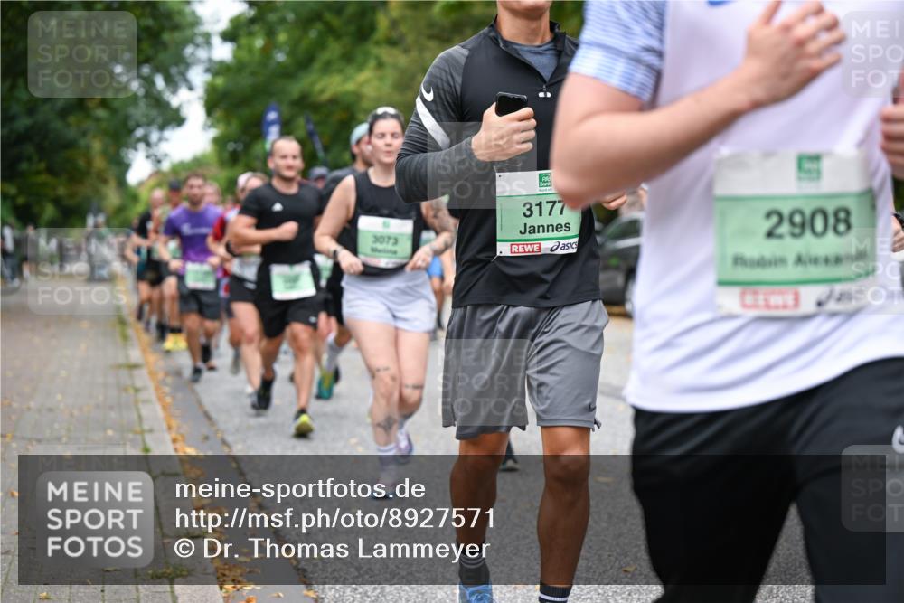 21.09.2025 - PSD Bank Halbmarathon Dr. Thomas Lammeyer http://msf.ph/oto/8927571 21.09.2025 10:47:02 Laufen 3073, 3177, 2908 meine-sportfotos.de