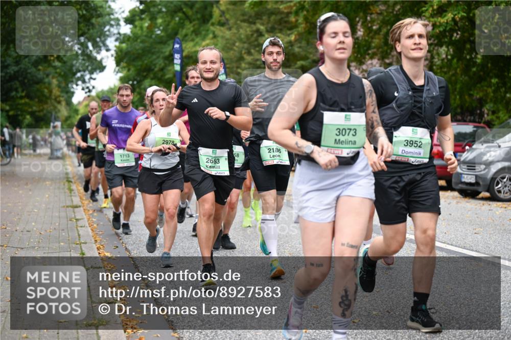 21.09.2025 - PSD Bank Halbmarathon Dr. Thomas Lammeyer http://msf.ph/oto/8927583 21.09.2025 10:47:03 Laufen 2978, 1713, 2693, 58, 2186, 3073, 3952 meine-sportfotos.de