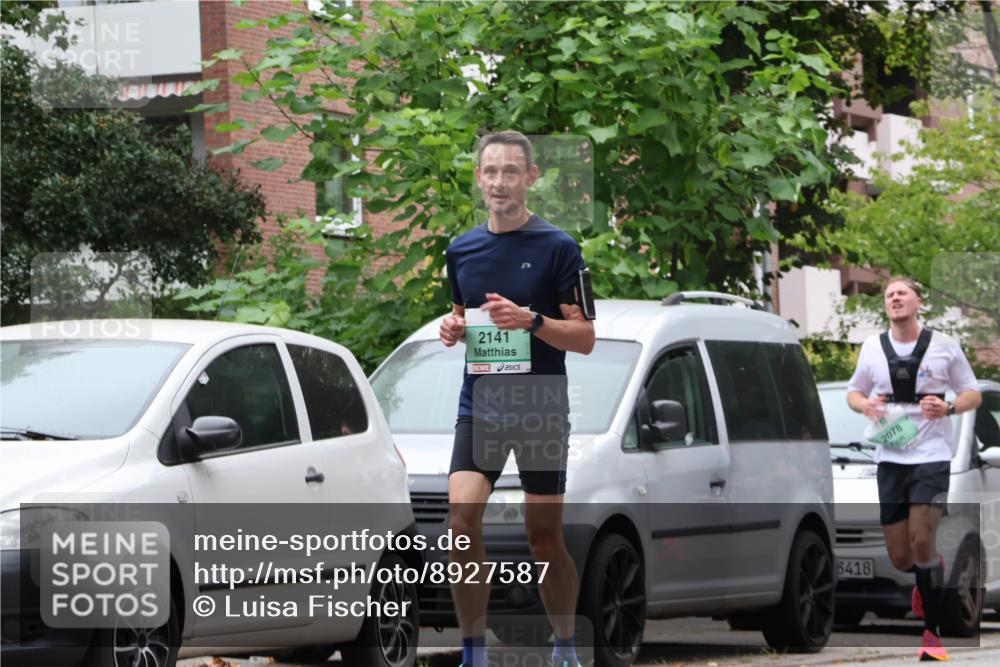 21.09.2025 - PSD Bank Halbmarathon Luisa Fischer http://msf.ph/oto/8927587 21.09.2025 11:35:19 Laufen 2141, 8418, 2078 meine-sportfotos.de