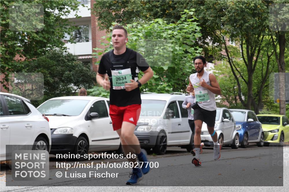 21.09.2025 - PSD Bank Halbmarathon Luisa Fischer http://msf.ph/oto/8927700 21.09.2025 11:36:03 Laufen 2634, 2919, 518 meine-sportfotos.de