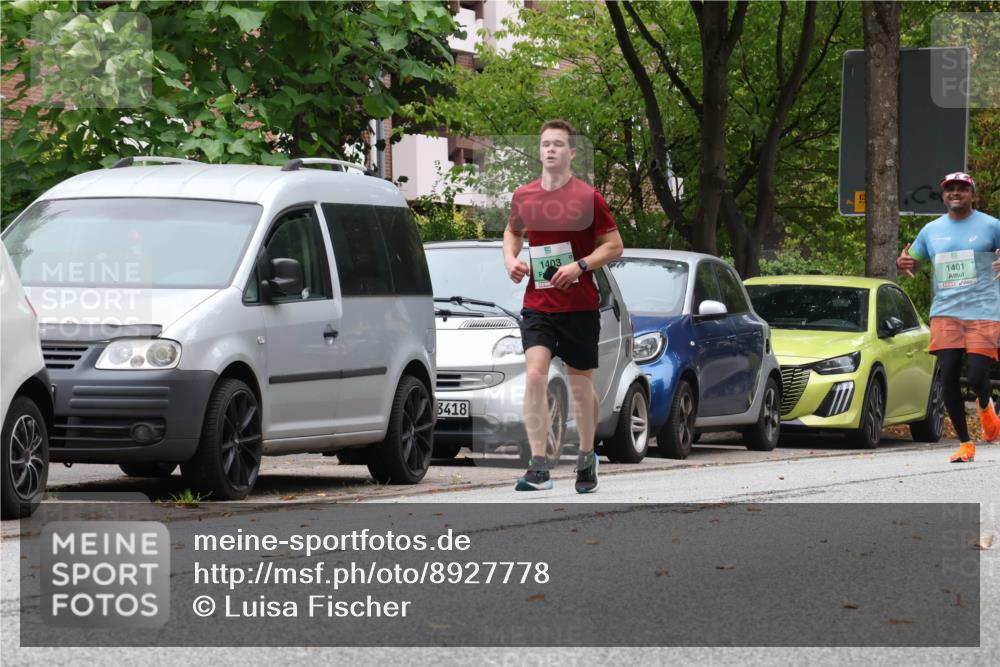 21.09.2025 - PSD Bank Halbmarathon Luisa Fischer http://msf.ph/oto/8927778 21.09.2025 11:36:34 Laufen 3418, 1403, 1401 meine-sportfotos.de