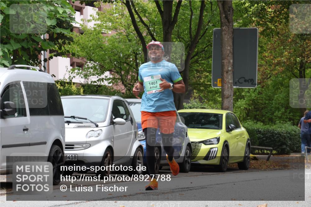 21.09.2025 - PSD Bank Halbmarathon Luisa Fischer http://msf.ph/oto/8927788 21.09.2025 11:36:36 Laufen 3418, 1401 meine-sportfotos.de