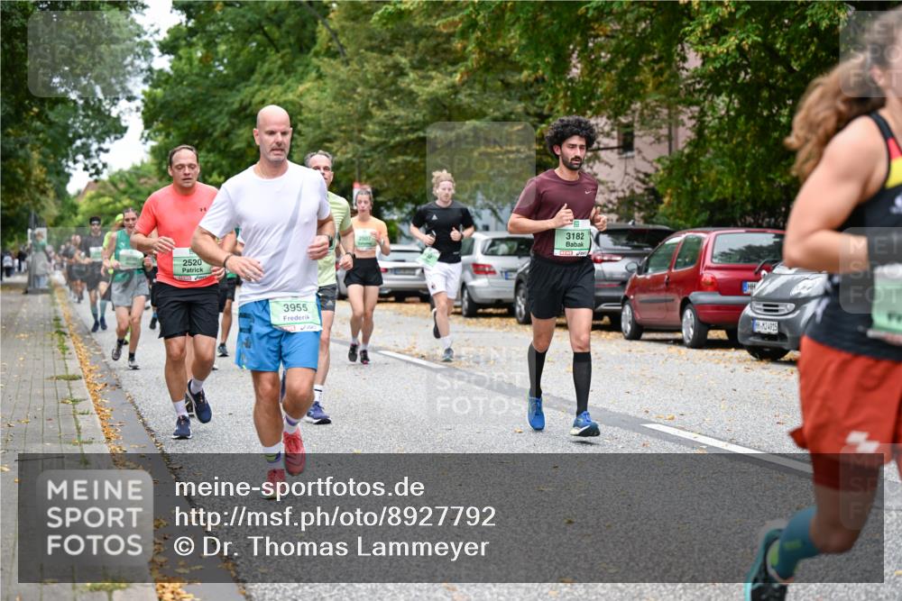 21.09.2025 - PSD Bank Halbmarathon Dr. Thomas Lammeyer http://msf.ph/oto/8927792 21.09.2025 10:47:19 Laufen 2520, 3955, 3182, 2507, 34915 meine-sportfotos.de