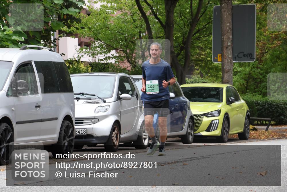21.09.2025 - PSD Bank Halbmarathon Luisa Fischer http://msf.ph/oto/8927801 21.09.2025 11:36:42 Laufen 3418, 2233, 7 meine-sportfotos.de