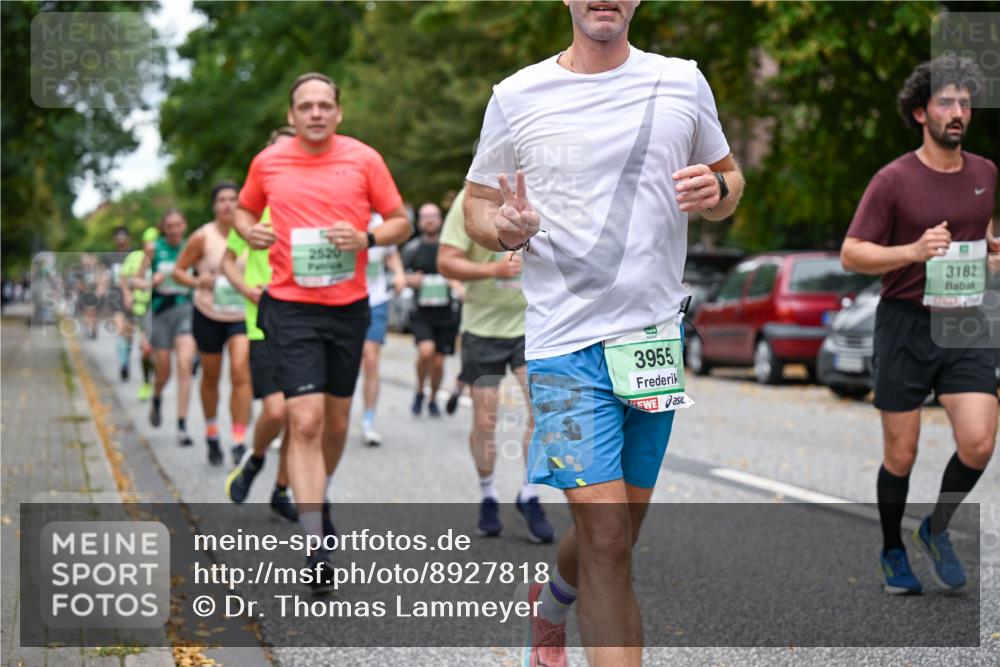 21.09.2025 - PSD Bank Halbmarathon Dr. Thomas Lammeyer http://msf.ph/oto/8927818 21.09.2025 10:47:20 Laufen 2520, 3955, 3182 meine-sportfotos.de