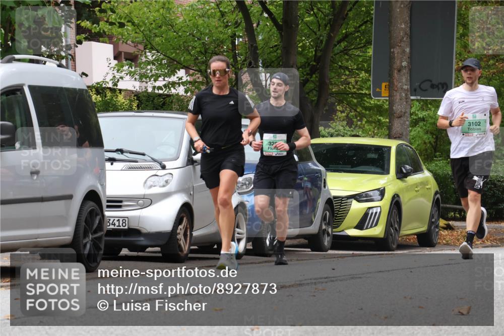 21.09.2025 - PSD Bank Halbmarathon Luisa Fischer http://msf.ph/oto/8927873 21.09.2025 11:37:06 Laufen 3418, 32, 3102 meine-sportfotos.de