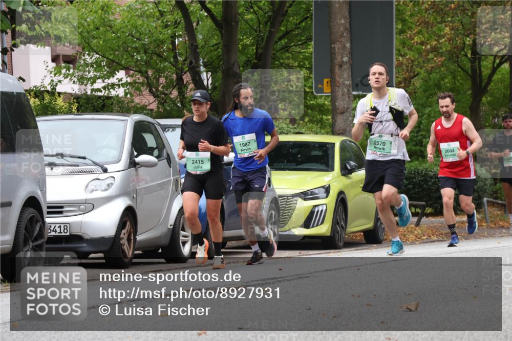 21.09.2025 - PSD Bank Halbmarathon Luisa Fischer http://msf.ph/oto/8927931 21.09.2025 11:37:22 Laufen 3418, 2415, 1987, 2570, 2004 meine-sportfotos.de