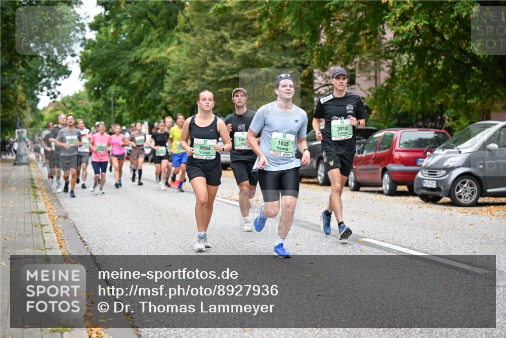 21.09.2025 - PSD Bank Halbmarathon Dr. Thomas Lammeyer http://msf.ph/oto/8927936 21.09.2025 10:47:28 Laufen 2694, 126, 1625, 3912 meine-sportfotos.de