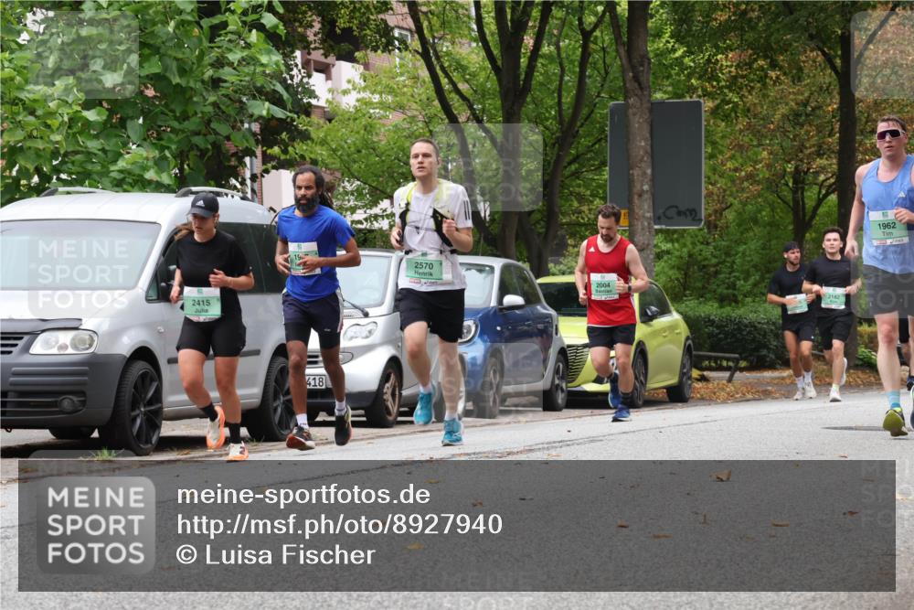 21.09.2025 - PSD Bank Halbmarathon Luisa Fischer http://msf.ph/oto/8927940 21.09.2025 11:37:24 Laufen 2415, 418, 2570, 2004, 2182, 1962 meine-sportfotos.de