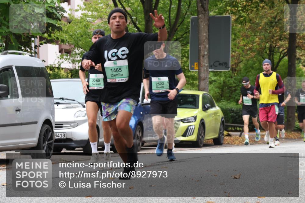 21.09.2025 - PSD Bank Halbmarathon Luisa Fischer http://msf.ph/oto/8927973 21.09.2025 11:37:31 Laufen 3418, 2280, 1465, 2522 meine-sportfotos.de