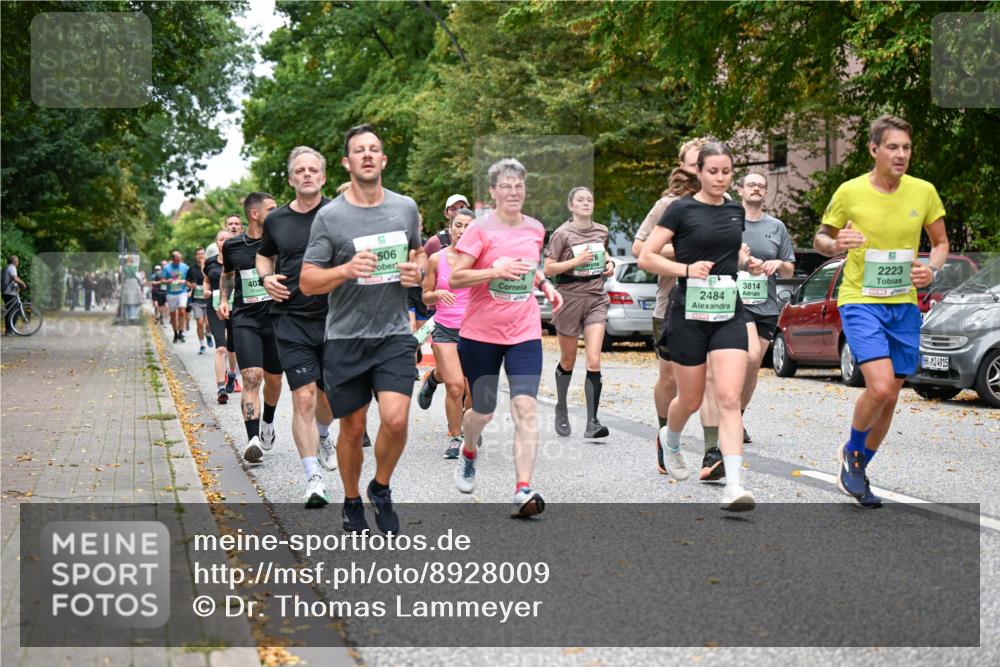 21.09.2025 - PSD Bank Halbmarathon Dr. Thomas Lammeyer http://msf.ph/oto/8928009 21.09.2025 10:47:33 Laufen 506, 402, 2223, 3814, 2484, 4915 meine-sportfotos.de