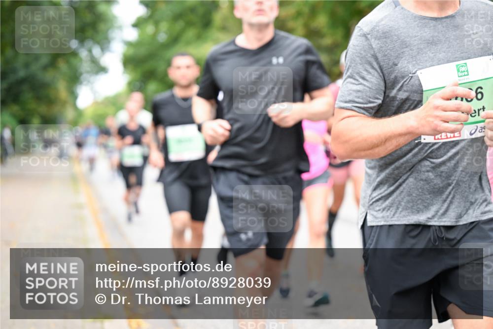 21.09.2025 - PSD Bank Halbmarathon Dr. Thomas Lammeyer http://msf.ph/oto/8928039 21.09.2025 10:47:35 Laufen 6 meine-sportfotos.de