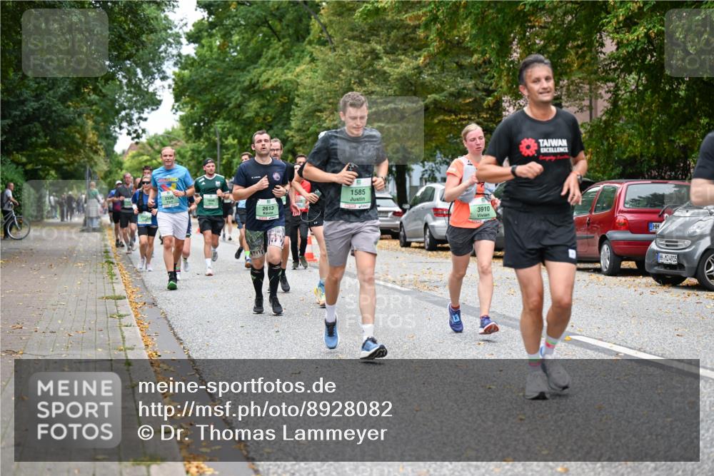 21.09.2025 - PSD Bank Halbmarathon Dr. Thomas Lammeyer http://msf.ph/oto/8928082 21.09.2025 10:47:41 Laufen 1585, 1696, 2613, 3910, 34915 meine-sportfotos.de