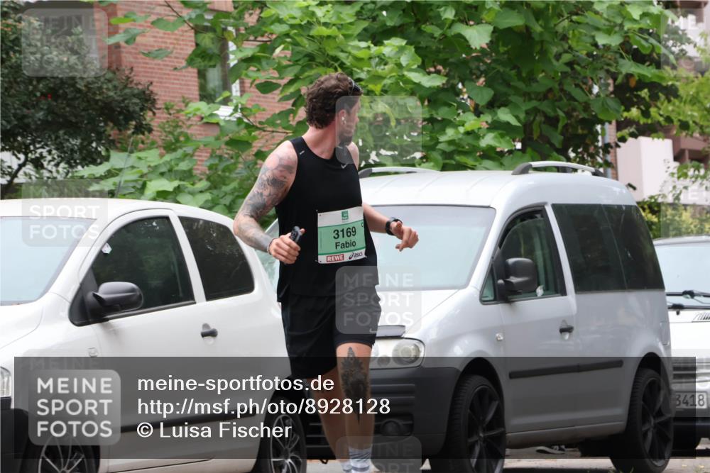 21.09.2025 - PSD Bank Halbmarathon Luisa Fischer http://msf.ph/oto/8928128 21.09.2025 11:38:06 Laufen 3169, 3418 meine-sportfotos.de
