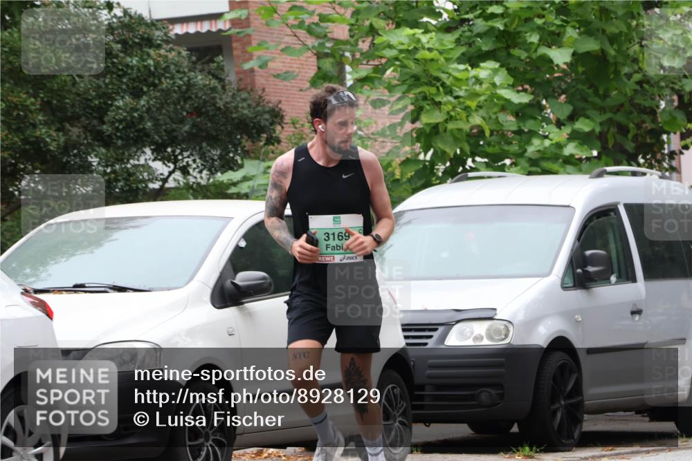 21.09.2025 - PSD Bank Halbmarathon Luisa Fischer http://msf.ph/oto/8928129 21.09.2025 11:38:07 Laufen 3169 meine-sportfotos.de
