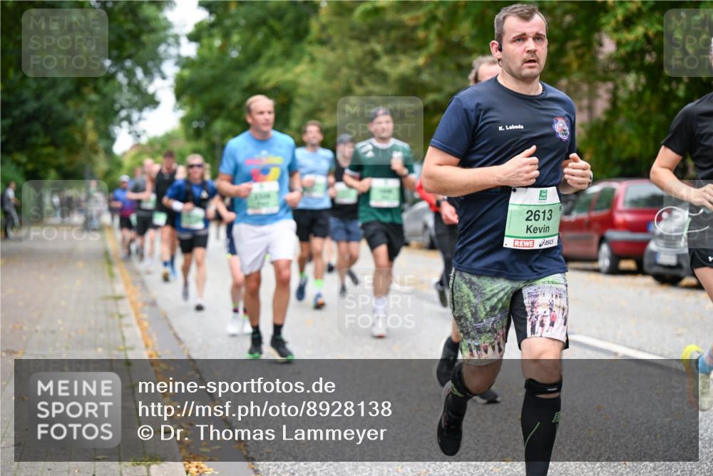 21.09.2025 - PSD Bank Halbmarathon Dr. Thomas Lammeyer http://msf.ph/oto/8928138 21.09.2025 10:47:44 Laufen 2613 meine-sportfotos.de
