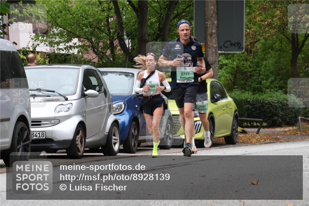 21.09.2025 - PSD Bank Halbmarathon Luisa Fischer http://msf.ph/oto/8928139 21.09.2025 11:38:10 Laufen 3418, 59, 2777, 2101 meine-sportfotos.de