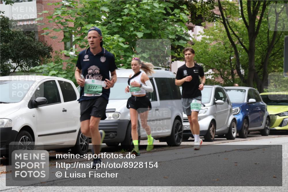 21.09.2025 - PSD Bank Halbmarathon Luisa Fischer http://msf.ph/oto/8928154 21.09.2025 11:38:13 Laufen 2777, 3418, 2101 meine-sportfotos.de