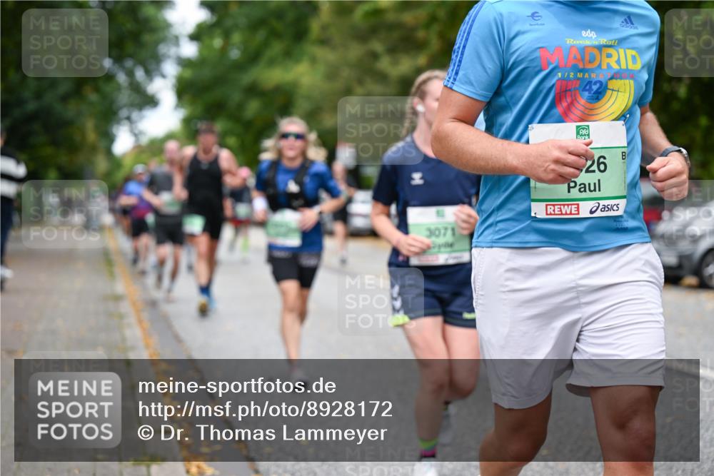 21.09.2025 - PSD Bank Halbmarathon Dr. Thomas Lammeyer http://msf.ph/oto/8928172 21.09.2025 10:47:46 Laufen 1, 2, 42, 3071, 26 meine-sportfotos.de