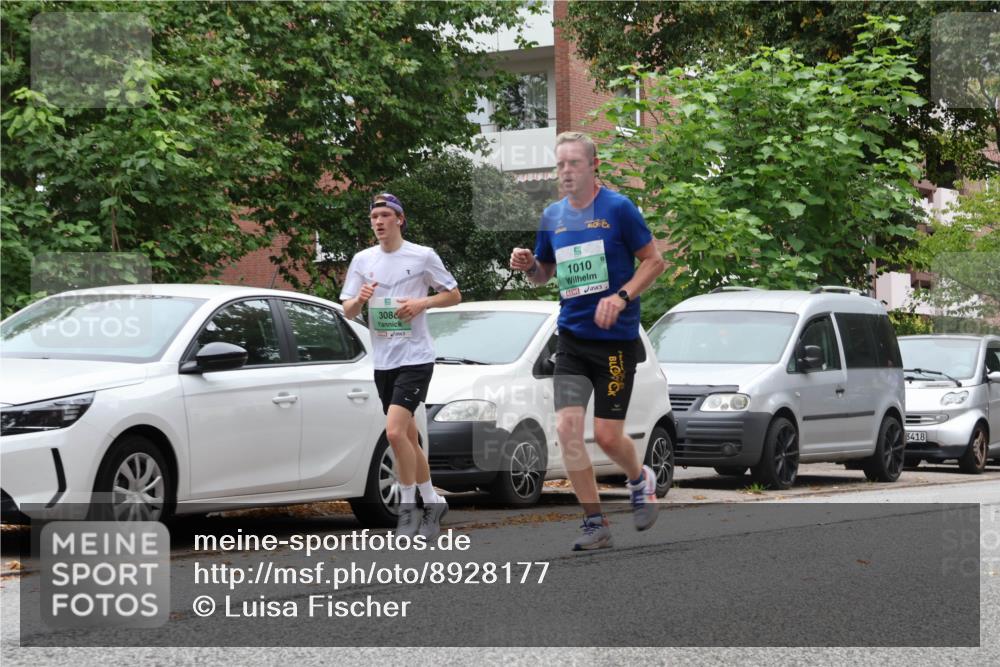 21.09.2025 - PSD Bank Halbmarathon Luisa Fischer http://msf.ph/oto/8928177 21.09.2025 11:38:20 Laufen 3088, 1010, 8418 meine-sportfotos.de