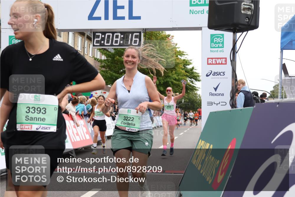 21.09.2025 - PSD Bank Halbmarathon Strokosch-Dieckow http://msf.ph/oto/8928209 21.09.2025 12:07:39 Ziel 1686, 2532, 2864, 2942, 2949, 3065, 3222, 3393, 3407, 4003 meine-sportfotos.de