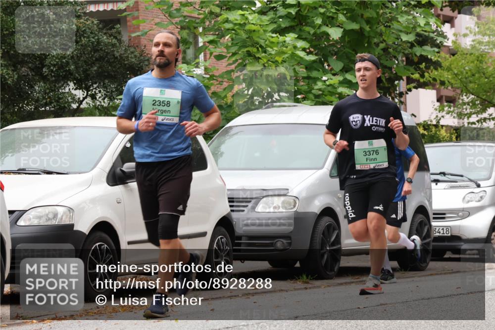 21.09.2025 - PSD Bank Halbmarathon Luisa Fischer http://msf.ph/oto/8928288 21.09.2025 11:38:41 Laufen 2358, 187, 3376, 3418 meine-sportfotos.de