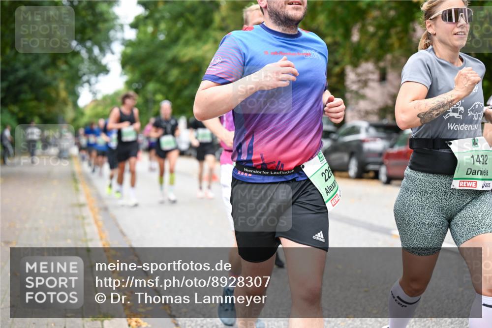21.09.2025 - PSD Bank Halbmarathon Dr. Thomas Lammeyer http://msf.ph/oto/8928307 21.09.2025 10:47:53 Laufen 19, 2026, 226, 1432 meine-sportfotos.de