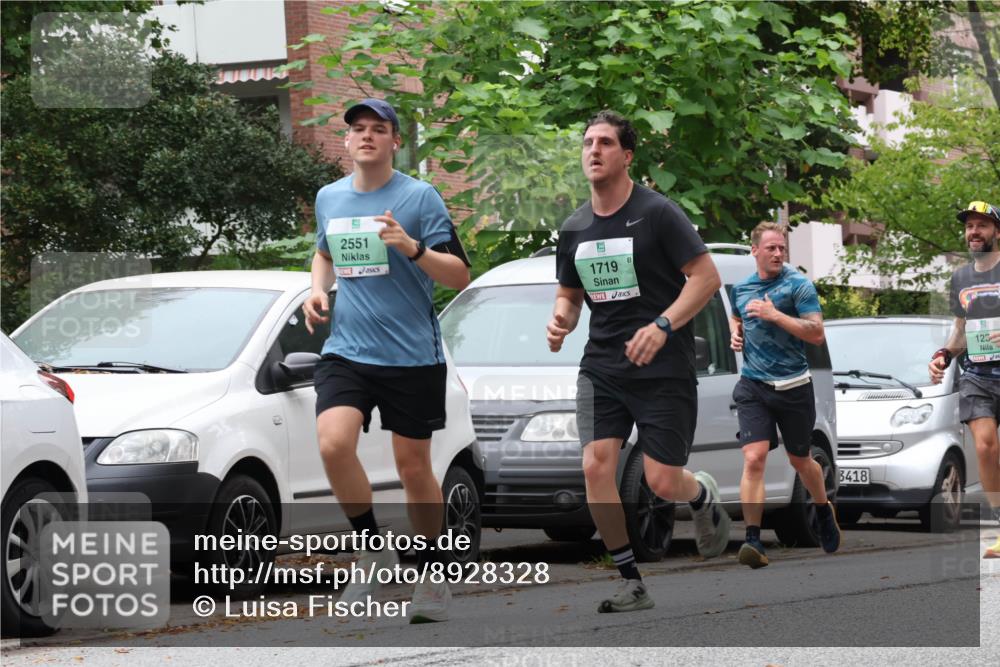 21.09.2025 - PSD Bank Halbmarathon Luisa Fischer http://msf.ph/oto/8928328 21.09.2025 11:38:52 Laufen 2551, 1719, 3418, 9, 123 meine-sportfotos.de