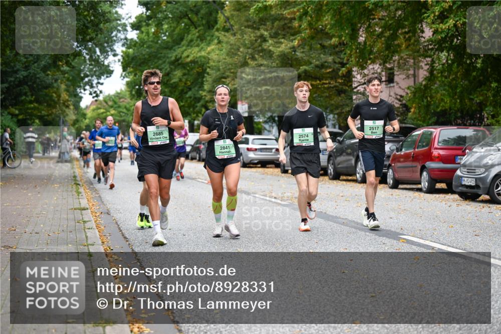 21.09.2025 - PSD Bank Halbmarathon Dr. Thomas Lammeyer http://msf.ph/oto/8928331 21.09.2025 10:47:55 Laufen 2885, 2574, 2841, 2517, 4915 meine-sportfotos.de