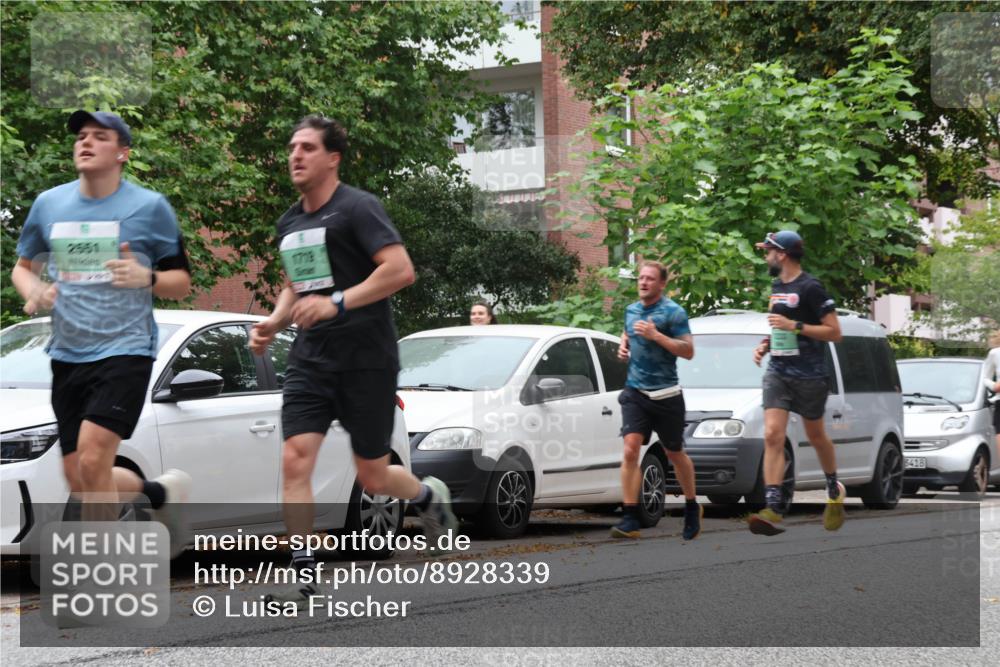 21.09.2025 - PSD Bank Halbmarathon Luisa Fischer http://msf.ph/oto/8928339 21.09.2025 11:38:53 Laufen 2551, 1719, 8418 meine-sportfotos.de