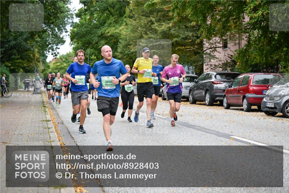 21.09.2025 - PSD Bank Halbmarathon Dr. Thomas Lammeyer http://msf.ph/oto/8928403 21.09.2025 10:48:00 Laufen 1387, 3030, 2999, 1253, 3008, 255, 4915 meine-sportfotos.de