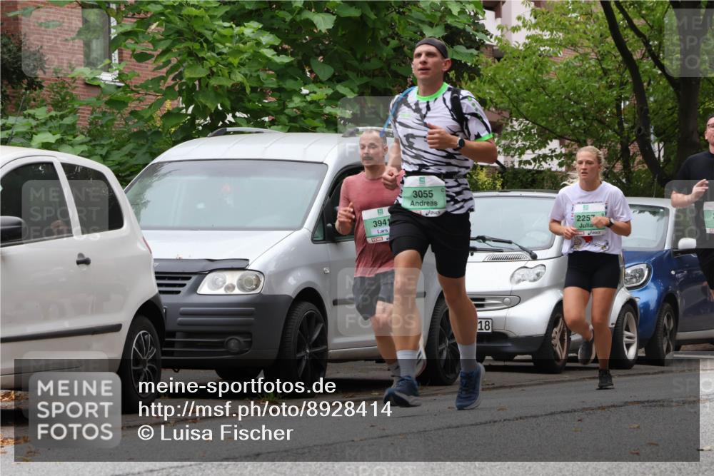 21.09.2025 - PSD Bank Halbmarathon Luisa Fischer http://msf.ph/oto/8928414 21.09.2025 11:39:08 Laufen 3055, 3941, 18, 2257 meine-sportfotos.de