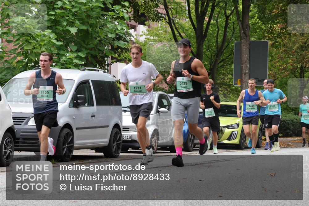 21.09.2025 - PSD Bank Halbmarathon Luisa Fischer http://msf.ph/oto/8928433 21.09.2025 11:39:13 Laufen 1129, 1271, 2438, 3418, 2376, 2480, 2527 meine-sportfotos.de