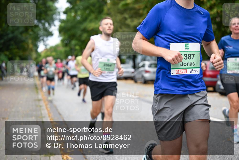 21.09.2025 - PSD Bank Halbmarathon Dr. Thomas Lammeyer http://msf.ph/oto/8928462 21.09.2025 10:48:03 Laufen 2364, 387 meine-sportfotos.de
