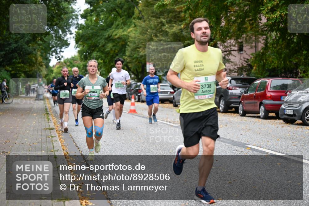 21.09.2025 - PSD Bank Halbmarathon Dr. Thomas Lammeyer http://msf.ph/oto/8928506 21.09.2025 10:48:06 Laufen 3161, 3983, 3010, 2617, 3738, 4925 meine-sportfotos.de