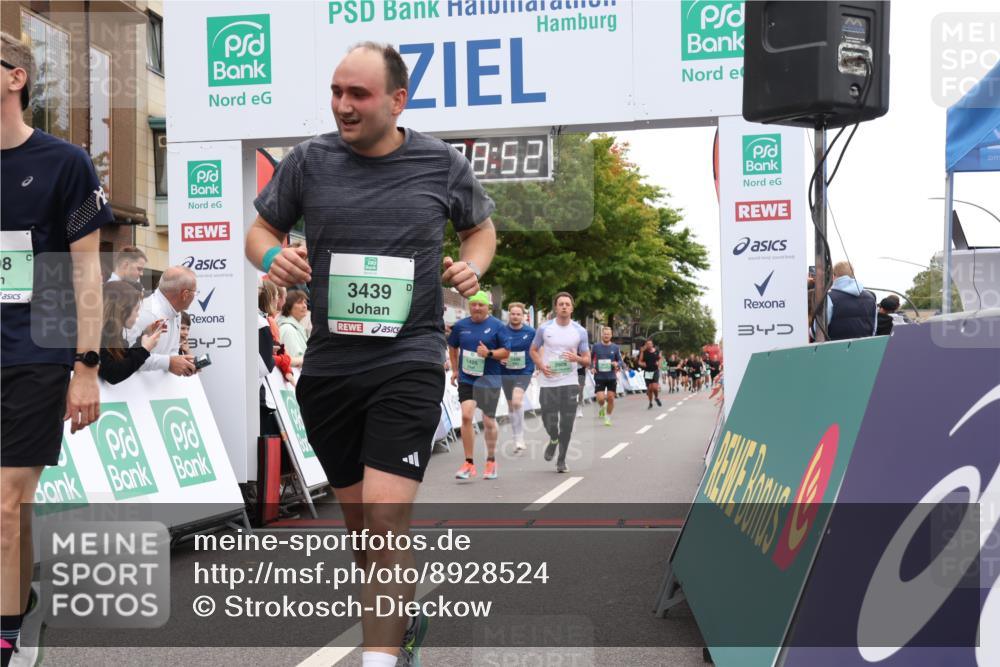 21.09.2025 - PSD Bank Halbmarathon Strokosch-Dieckow http://msf.ph/oto/8928524 21.09.2025 12:08:15 Ziel 1495, 1496, 2396, 2593, 2612, 2896, 2908, 2972, 3108, 3439 meine-sportfotos.de