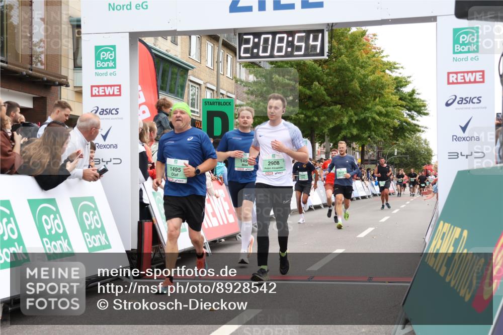21.09.2025 - PSD Bank Halbmarathon Strokosch-Dieckow http://msf.ph/oto/8928542 21.09.2025 12:08:17 Ziel 1495, 1496, 2396, 2593, 2612, 2896, 2908, 2972, 3108, 3439 meine-sportfotos.de