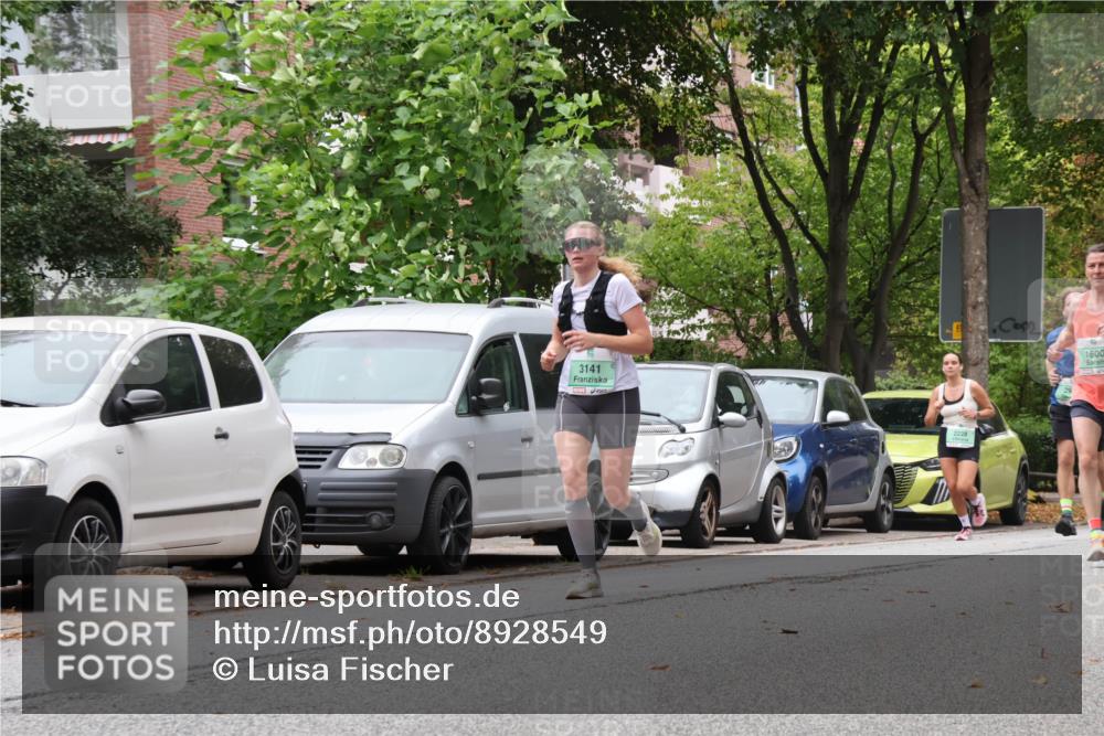 21.09.2025 - PSD Bank Halbmarathon Luisa Fischer http://msf.ph/oto/8928549 21.09.2025 11:41:18 Laufen 3141, 2228, 1600 meine-sportfotos.de