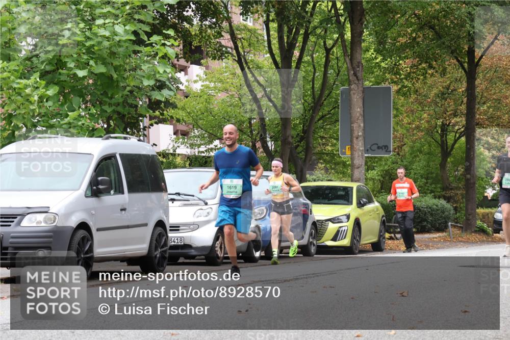 21.09.2025 - PSD Bank Halbmarathon Luisa Fischer http://msf.ph/oto/8928570 21.09.2025 11:41:24 Laufen 3418, 1619, 2091, 1102, 288 meine-sportfotos.de