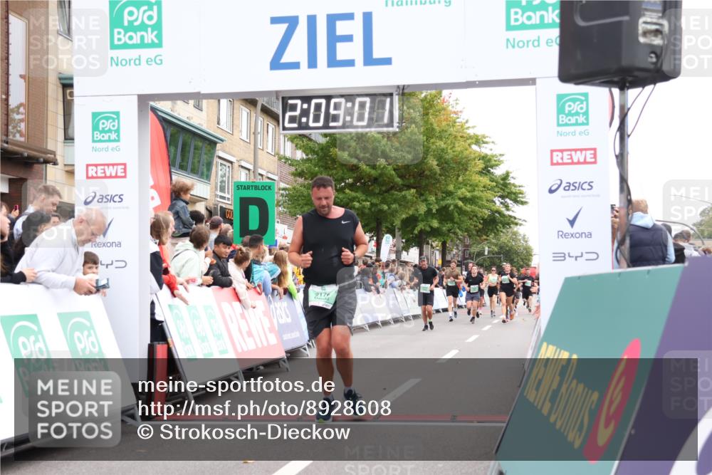 21.09.2025 - PSD Bank Halbmarathon Strokosch-Dieckow http://msf.ph/oto/8928608 21.09.2025 12:08:25 Ziel 1496, 2176, 2396, 2612, 2896, 2908 meine-sportfotos.de
