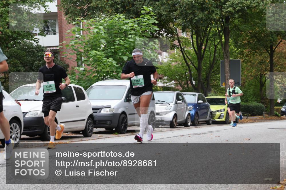 21.09.2025 - PSD Bank Halbmarathon Luisa Fischer http://msf.ph/oto/8928681 21.09.2025 11:41:53 Laufen 1396, 2757, 3418, 2167 meine-sportfotos.de