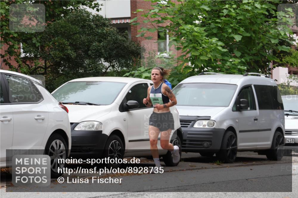 21.09.2025 - PSD Bank Halbmarathon Luisa Fischer http://msf.ph/oto/8928735 21.09.2025 11:42:30 Laufen 2866, 8418 meine-sportfotos.de