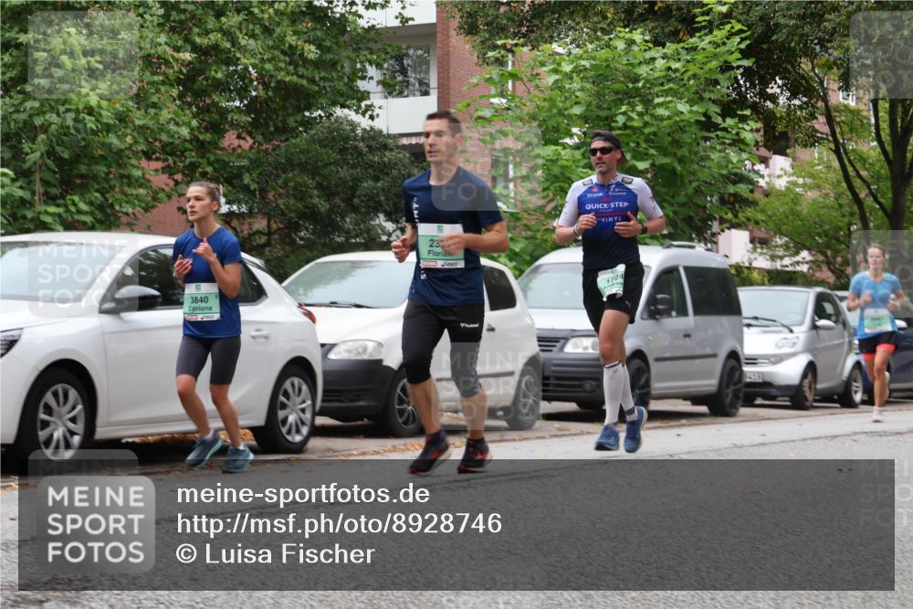 21.09.2025 - PSD Bank Halbmarathon Luisa Fischer http://msf.ph/oto/8928746 21.09.2025 11:42:36 Laufen 3840 meine-sportfotos.de