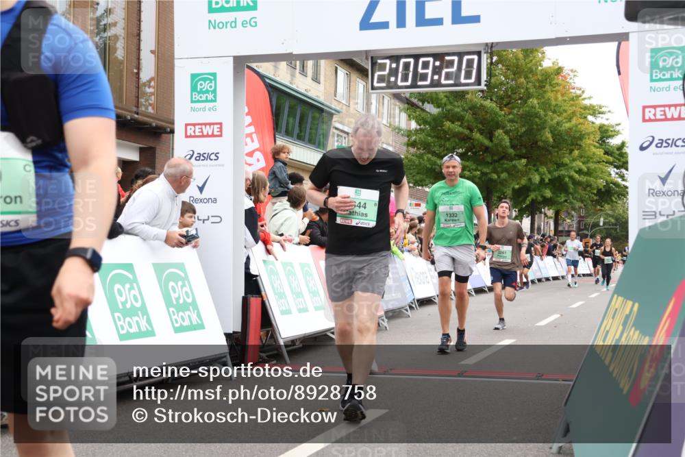 21.09.2025 - PSD Bank Halbmarathon Strokosch-Dieckow http://msf.ph/oto/8928758 21.09.2025 12:08:43 Ziel 1332, 1636, 1673, 2133, 2644, 2818, 2957, 3137, 3150, 3261 meine-sportfotos.de