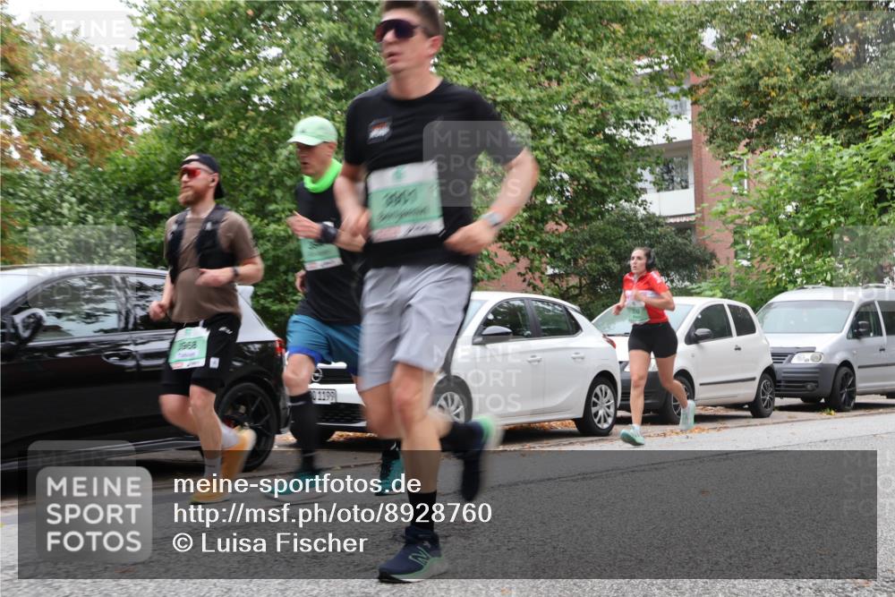 21.09.2025 - PSD Bank Halbmarathon Luisa Fischer http://msf.ph/oto/8928760 21.09.2025 11:43:20 Laufen 1968, 801199 meine-sportfotos.de