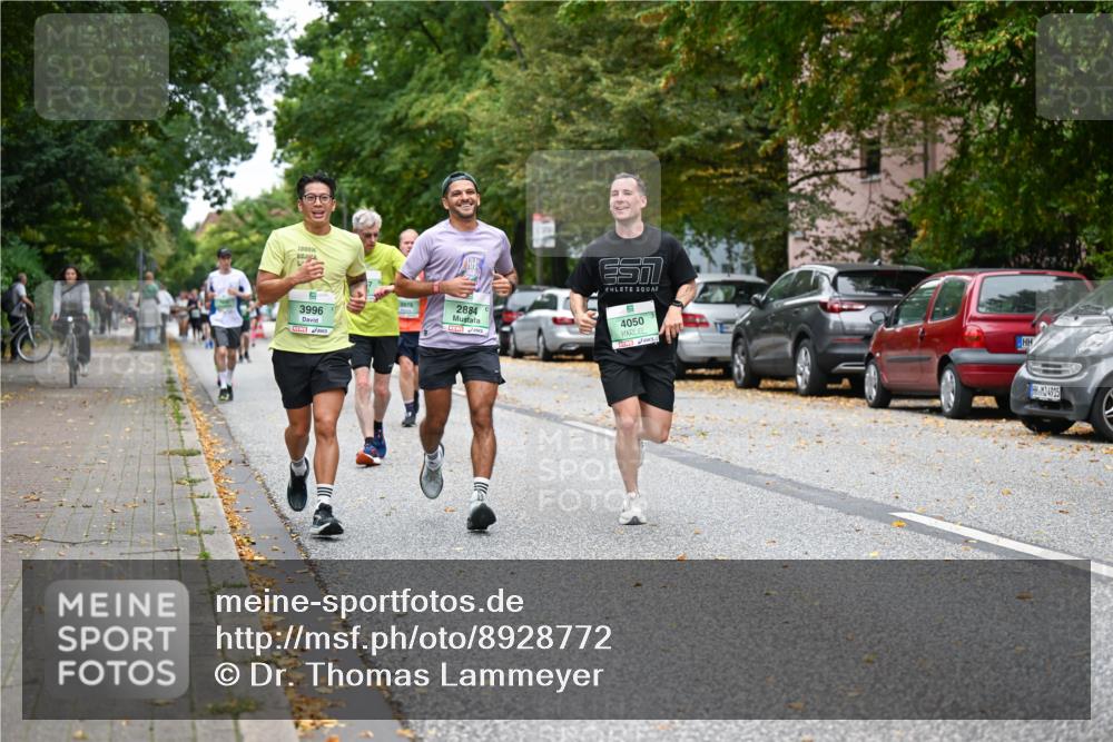 21.09.2025 - PSD Bank Halbmarathon Dr. Thomas Lammeyer http://msf.ph/oto/8928772 21.09.2025 10:48:23 Laufen 12000, 3996, 3975, 2884, 4050, 4915 meine-sportfotos.de