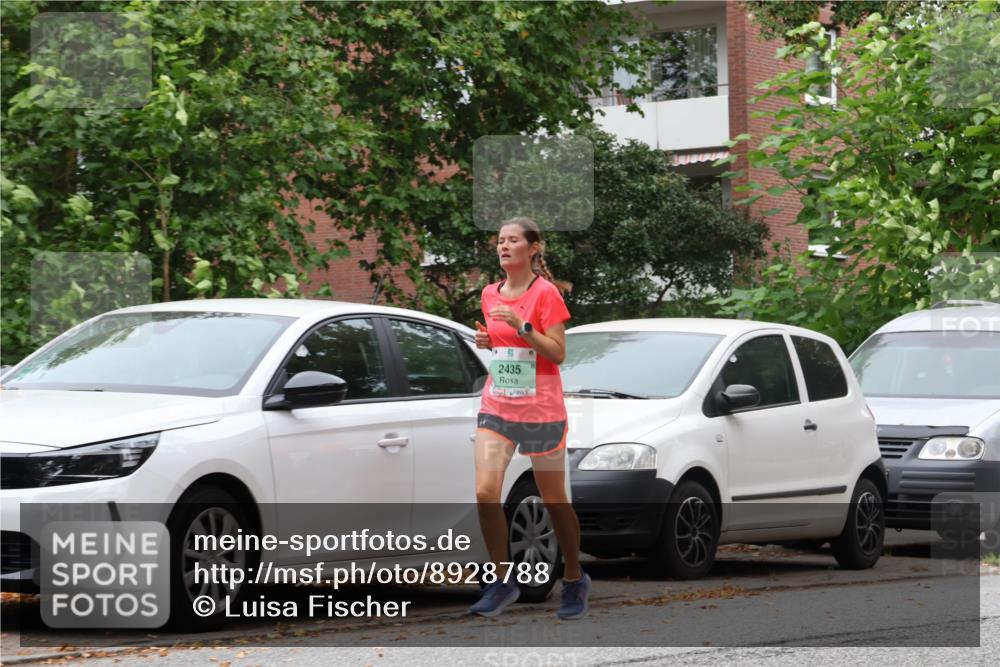 21.09.2025 - PSD Bank Halbmarathon Luisa Fischer http://msf.ph/oto/8928788 21.09.2025 11:43:47 Laufen 2435 meine-sportfotos.de