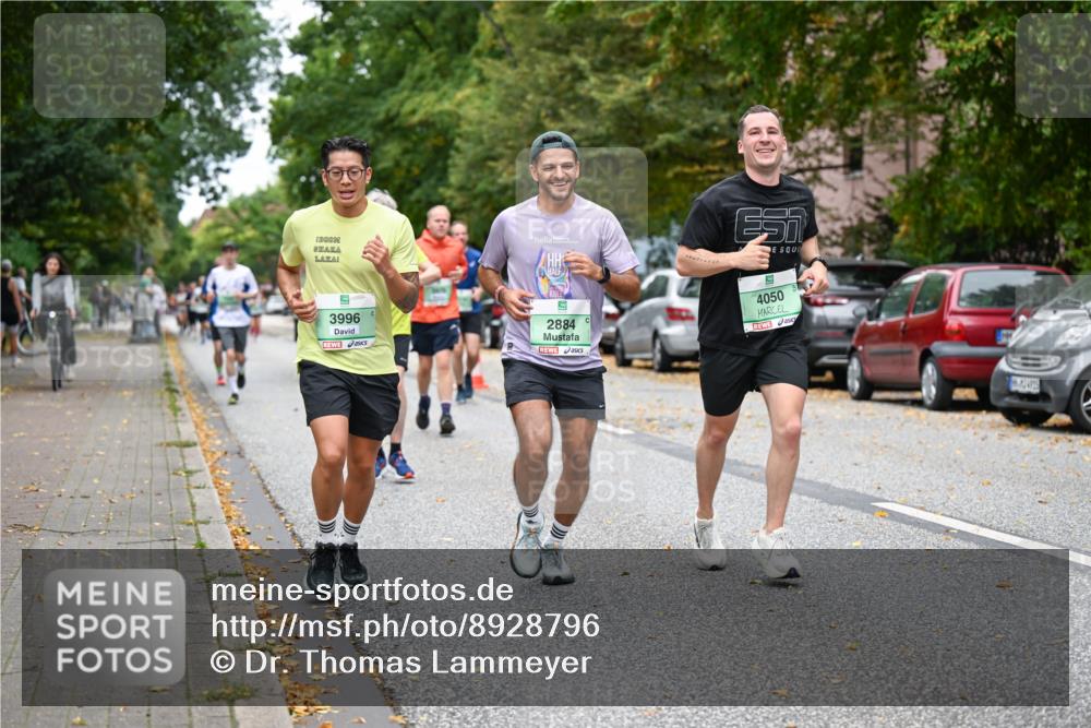 21.09.2025 - PSD Bank Halbmarathon Dr. Thomas Lammeyer http://msf.ph/oto/8928796 21.09.2025 10:48:23 Laufen 3996, 2884, 4050 meine-sportfotos.de