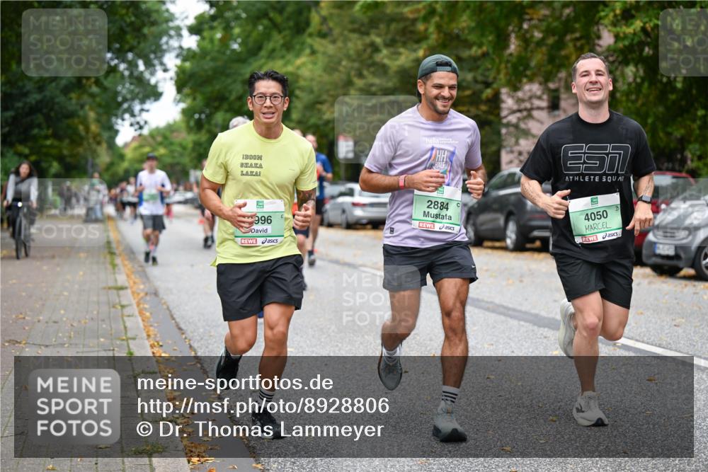 21.09.2025 - PSD Bank Halbmarathon Dr. Thomas Lammeyer http://msf.ph/oto/8928806 21.09.2025 10:48:24 Laufen 996, 2884, 4050 meine-sportfotos.de